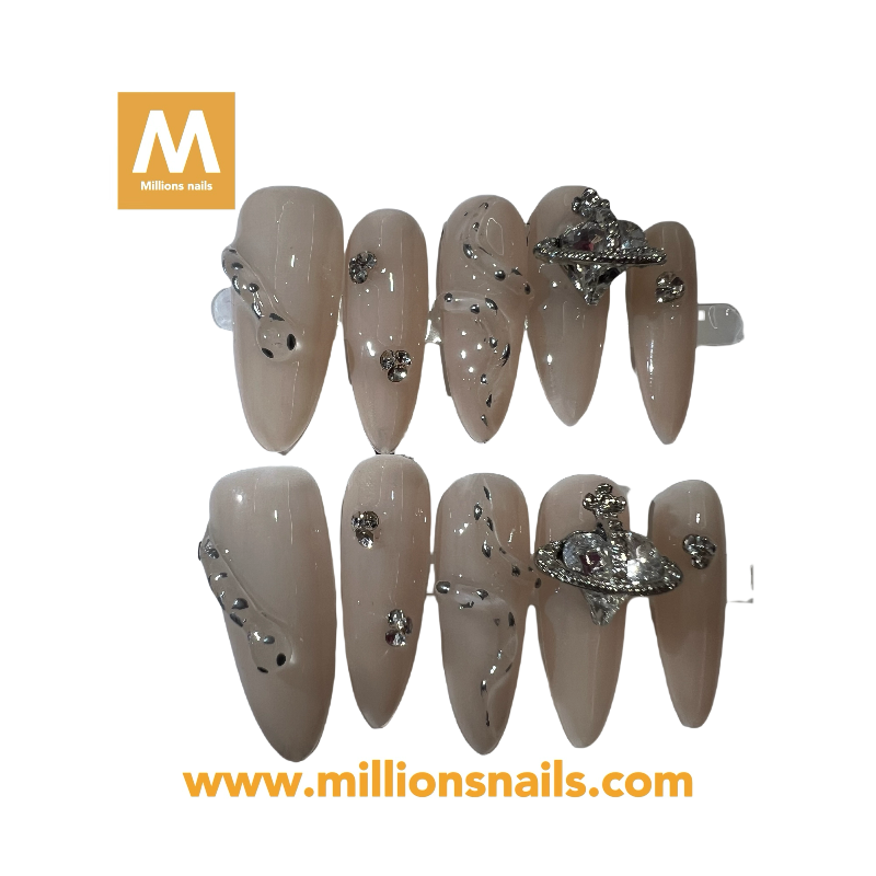 Almond nature colour with diamond